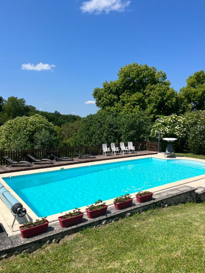 Saint-Romain  La Colline De Tilleul - Les Deux Puits - Cosy Cottage With Swimming Pool Near Aubeterre מראה חיצוני תמונה