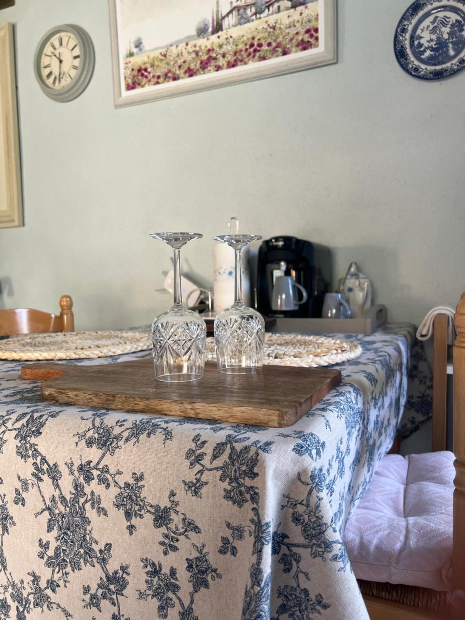 Saint-Romain  La Colline De Tilleul - Les Deux Puits - Cosy Cottage With Swimming Pool Near Aubeterre מראה חיצוני תמונה